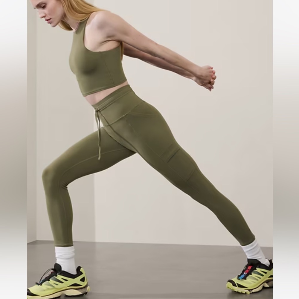 NEW ATHLETA Salutation Cargo Tight Tie Leggings Pockets Moss Olive Green $128
